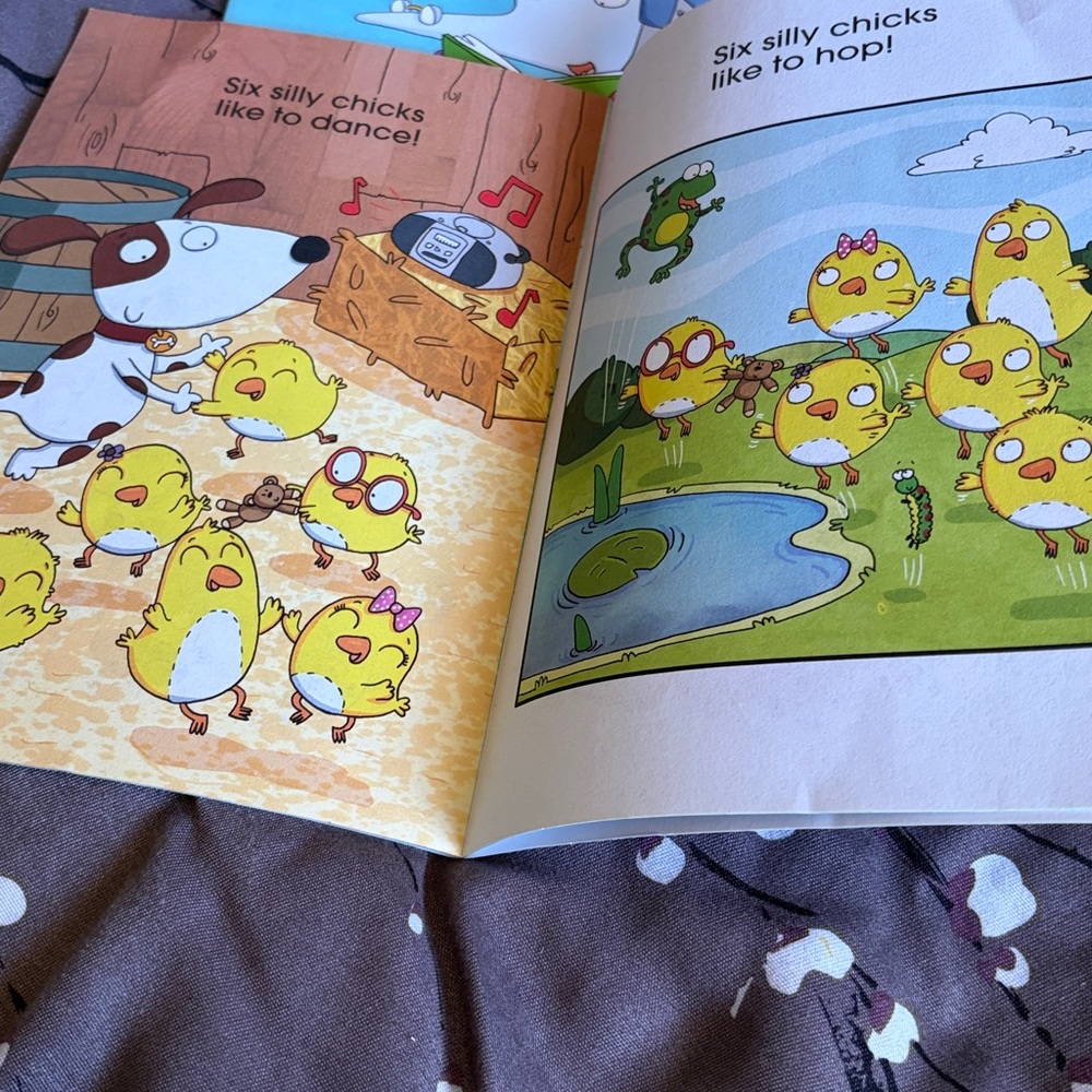 Scholastic young reader book bundle - Picture 3 of 8